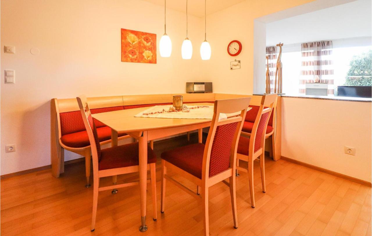 Ferienwohnung Mit Gartenzaun Feldkirch Bagian luar foto